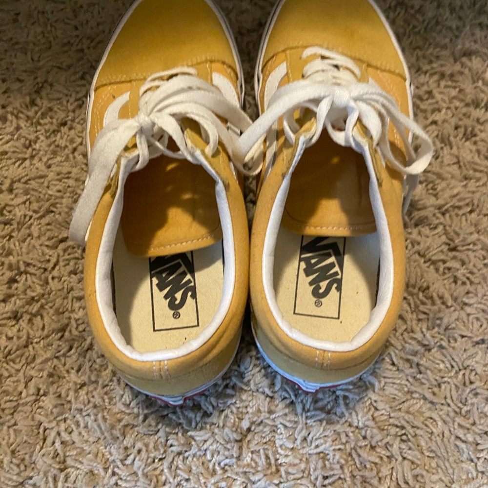 Vans - Picture 4 of 4